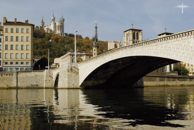 Carte Postale Ancienne Tours - Vue Générale, Loire, Bretèche Et Pont Bonaparte